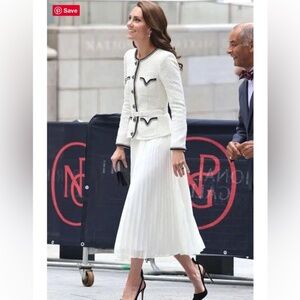 Self portrait boucle midi dress NWT